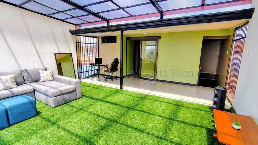CASA EN VENTA EN MORAVIA, LA TRINIDAD | 3 HABITACIONES, TERRAZA Y ESPACIOS AMPLIOS. HABITACIÓN PRINCIPAL EN PRIMERA PLAN, photo 8