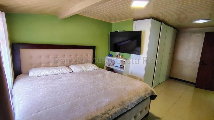 CASA EN VENTA EN MORAVIA, LA TRINIDAD | 3 HABITACIONES, TERRAZA Y ESPACIOS AMPLIOS. HABITACIÓN PRINCIPAL EN PRIMERA PLAN, photo 9