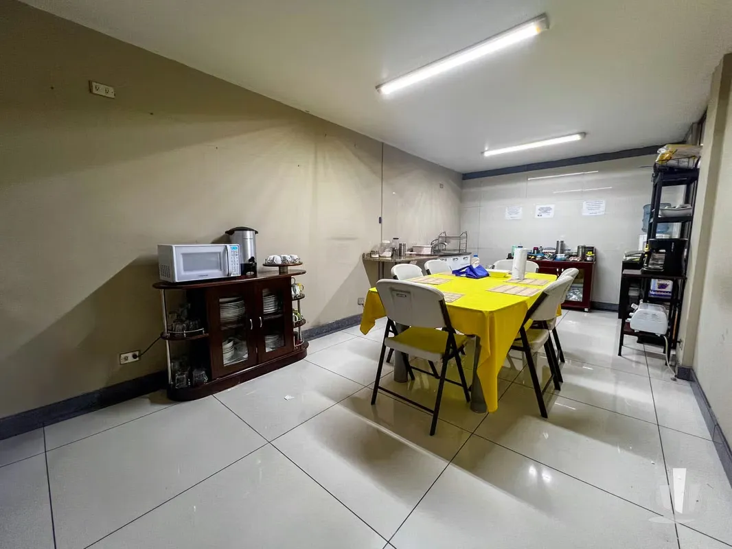 Ubicado estratégicamente en Paseo Colón, contiguo al Hotel Ambassador, esta propiedad excepcional ofrece una oportunidad única para inversionistas y empresarios que buscan un espacio ..., photo 8