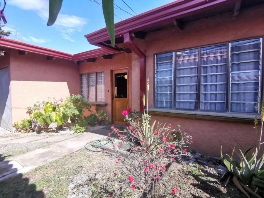 Hermosa  casa ubicada en una de las zonas más céntricas con vista al río.Mata de Plata,San Jose - Venta en Goicoechea, photo 9