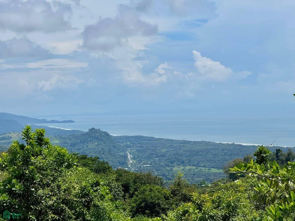 1,14 acres – Propiedad con impresionante vista al océano!!!