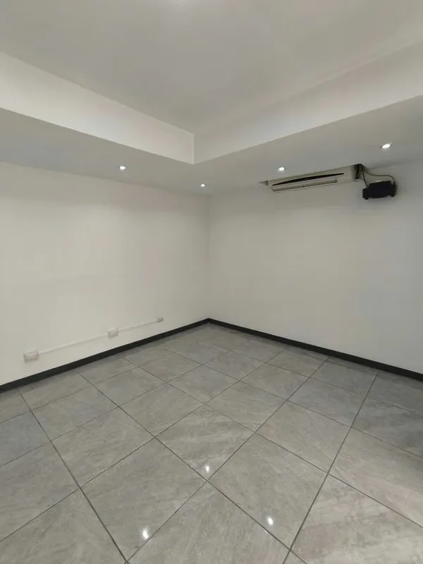 Descubrí esta amplia y hermosa oficina con excelente ubicación, cerca de Intaco, ideal para trabajar en un ambiente ..., photo 3