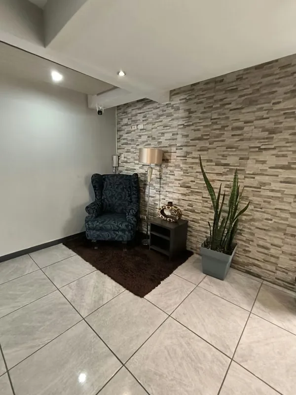 Descubrí esta amplia y hermosa oficina con excelente ubicación, cerca de Intaco, ideal para trabajar en un ambiente ..., photo 6