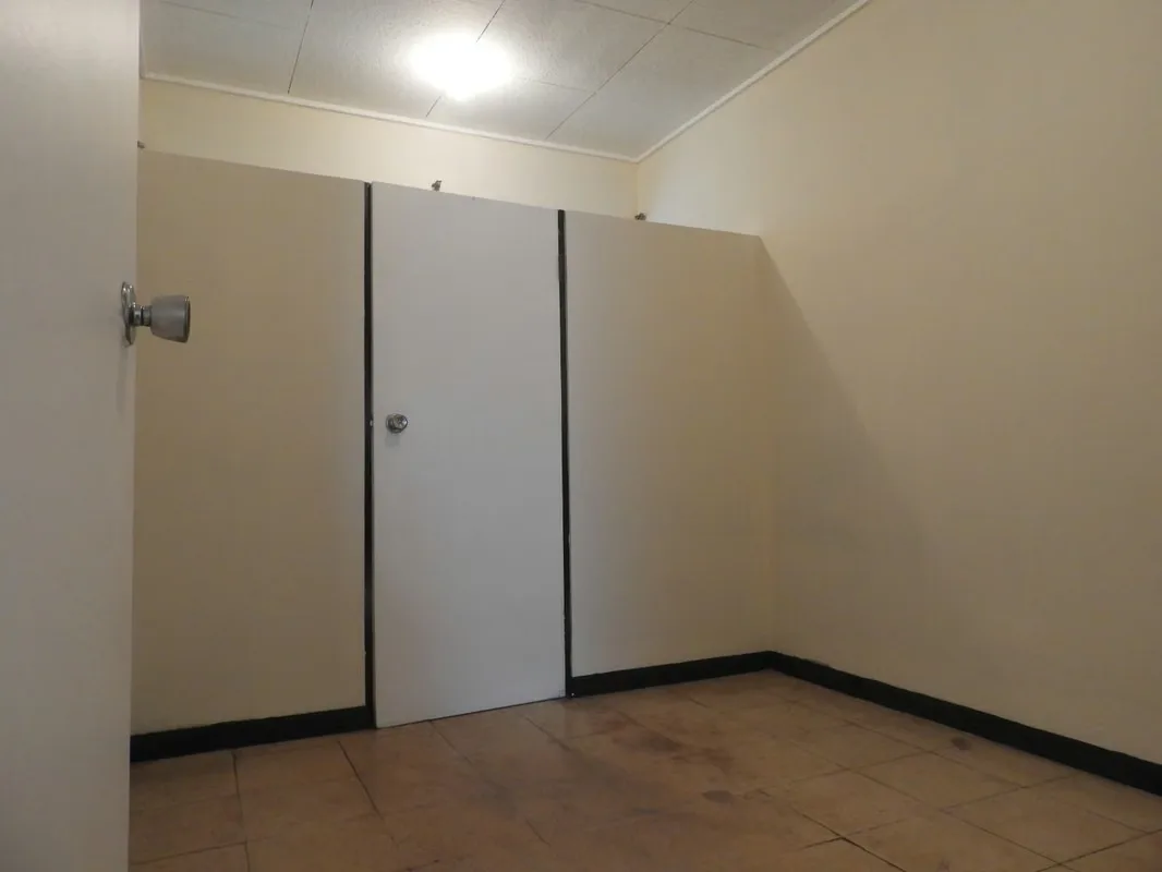 Situated in a strategic, high-exposure location in Colina de Curridabat, this property represents an excellent opportunity for investors and developers looking to capitalize on the ...