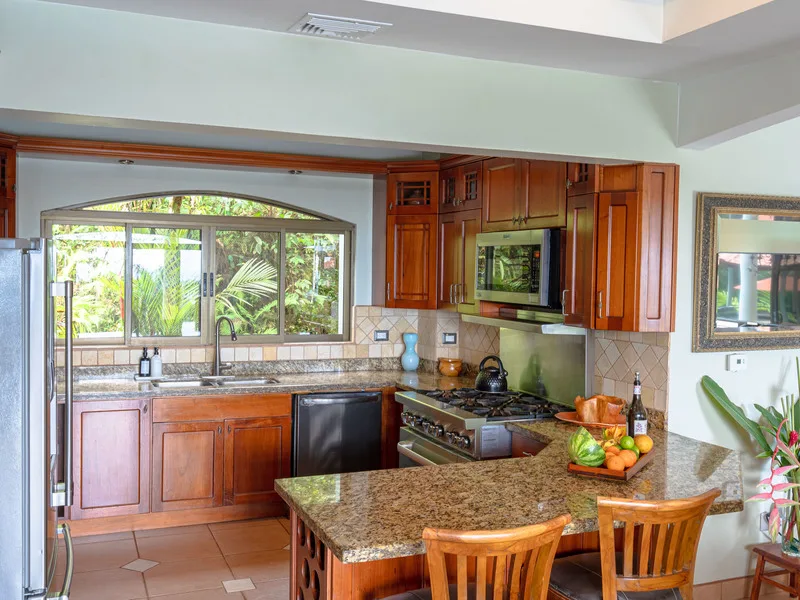 5 Bed Single Family Homes For Sale in Dominical, photo 10