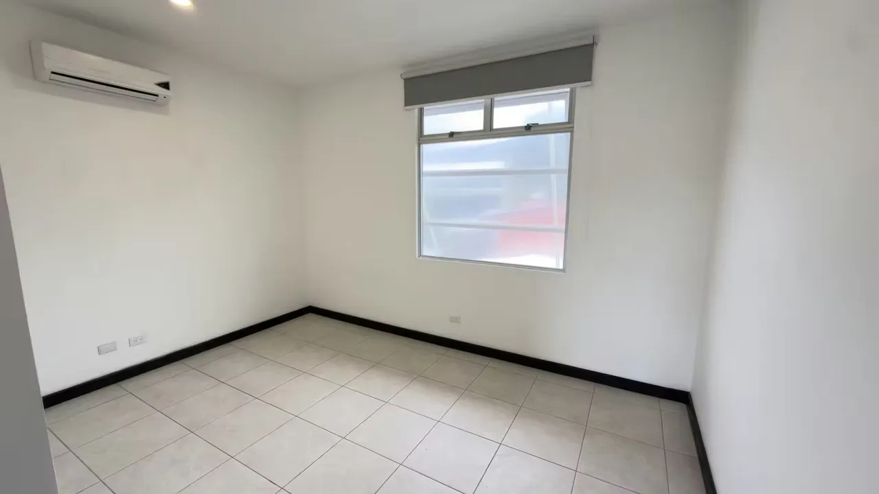 Excelente apartamento en Condominio de 2 habitaciones, ubicado en Santa Ana Pozos, con cercanía a todo., photo 6