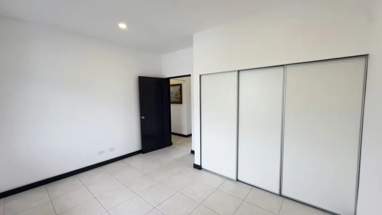 Excelente apartamento en Condominio de 2 habitaciones, ubicado en Santa Ana Pozos, con cercanía a todo., photo 7