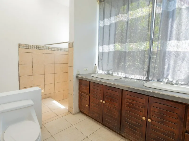 4 Bed Single Family Homes For Sale in Ocotal, photo 11