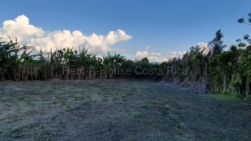 SE VENDE AMPLIO Y HERMOSO LOTE CON VISTAS A LAS MONTAÑAS EN SAN RAFAEL HEREDIA - Venta en San Rafael, photo 2