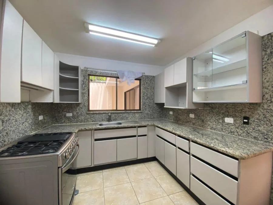 Alquiler de Casa en Escazú Centro MGA  - Alquiler / Renta en Escazú, photo 10