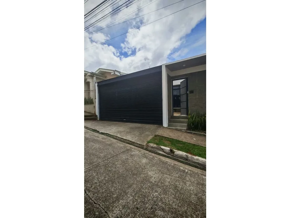 Casa En Venta En Residencial Privado En Ayarco, Curridabat