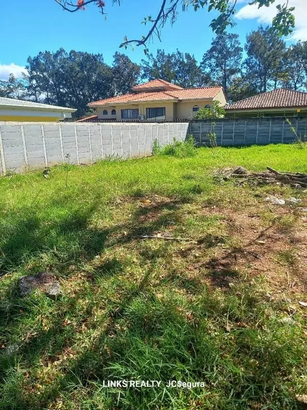 LOT FOR SALE in Cariari