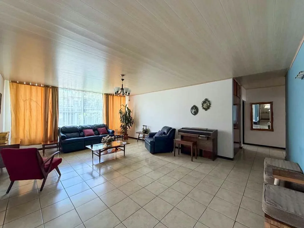 Single-Story Home for Sale in Sabana Norte with Mixed-Use Zoning and Development Potential, photo 7