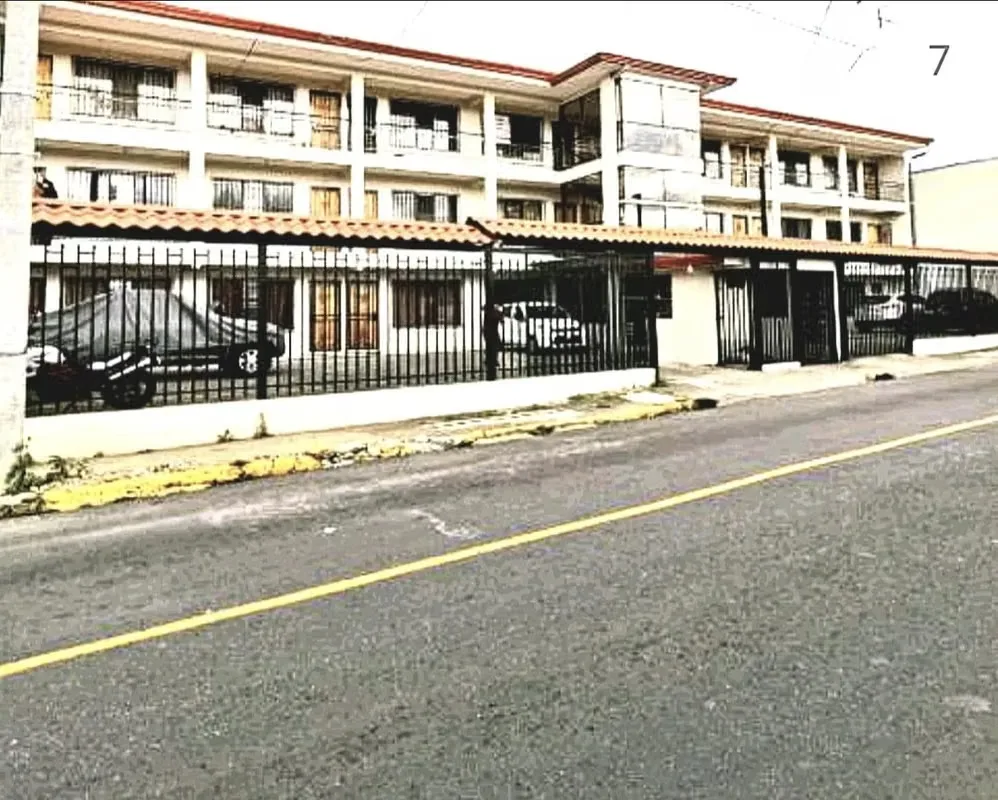 28 Apartments + 4 Commercial Units | 10.3% Net Return