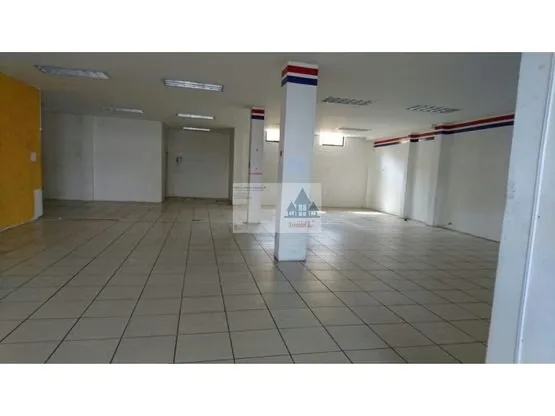COMMERCIAL PREMISES FOR SALE IN GUADALUPE. 34-179-0061