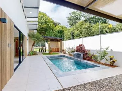 Casa a estrenar de 3 dormitorios y 2 baños con vistas al arroyo y a la selva., photo 4
