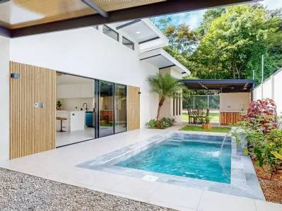 Casa a estrenar de 3 dormitorios y 2 baños con vistas al arroyo y a la selva., photo 6