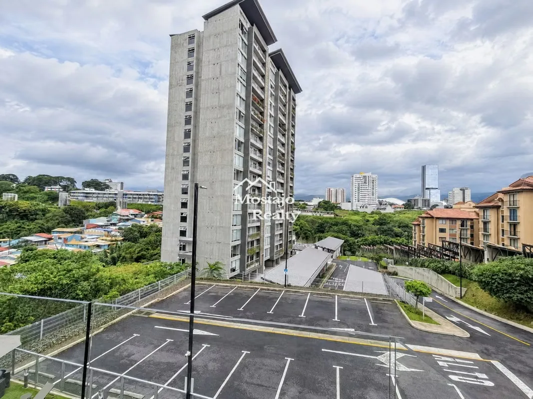 Viva con comodidad, seguridad y una espectacular vista desde este apartamento ubicado en el piso 10, un moderno condominio ideal para quienes buscan un estilo de vida práctico y ..., photo 11