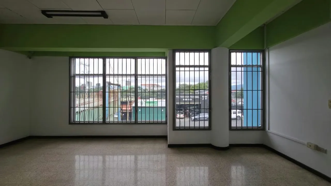 ¡Una excelente oportunidad para empresas, profesionales, consultorios, oficinas o negocios que buscan ubicación, seguridad y versatilidad!, photo 13