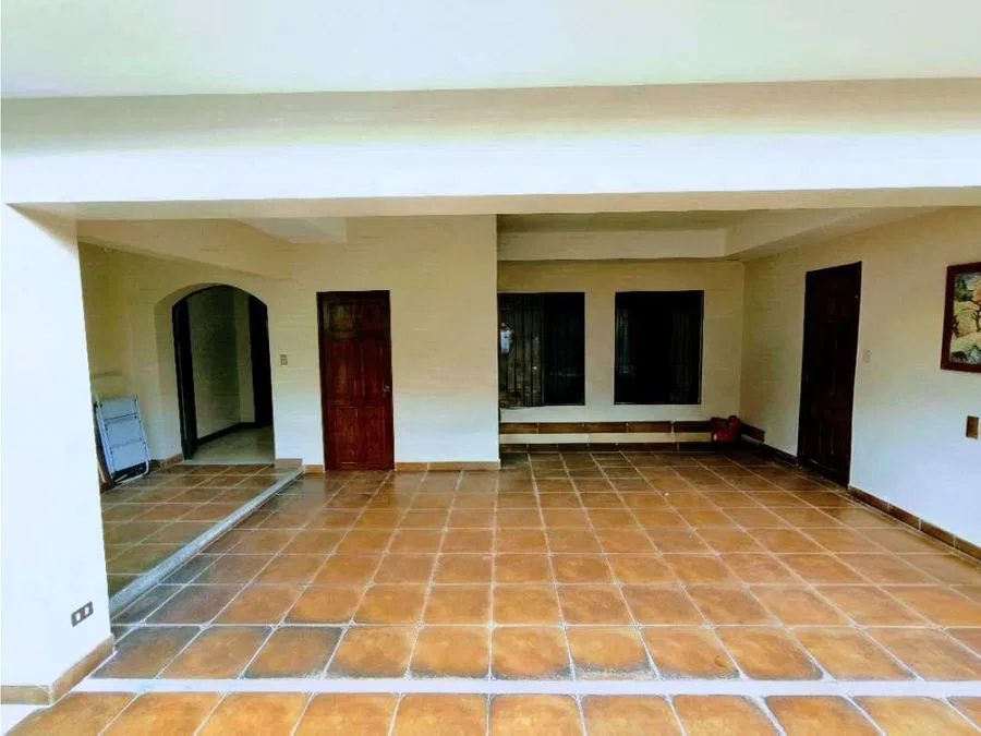 ALQUILO HERMOSA CASA INDEPENDIENTE EN LA RIBERA DE BELEN, HEREDIA