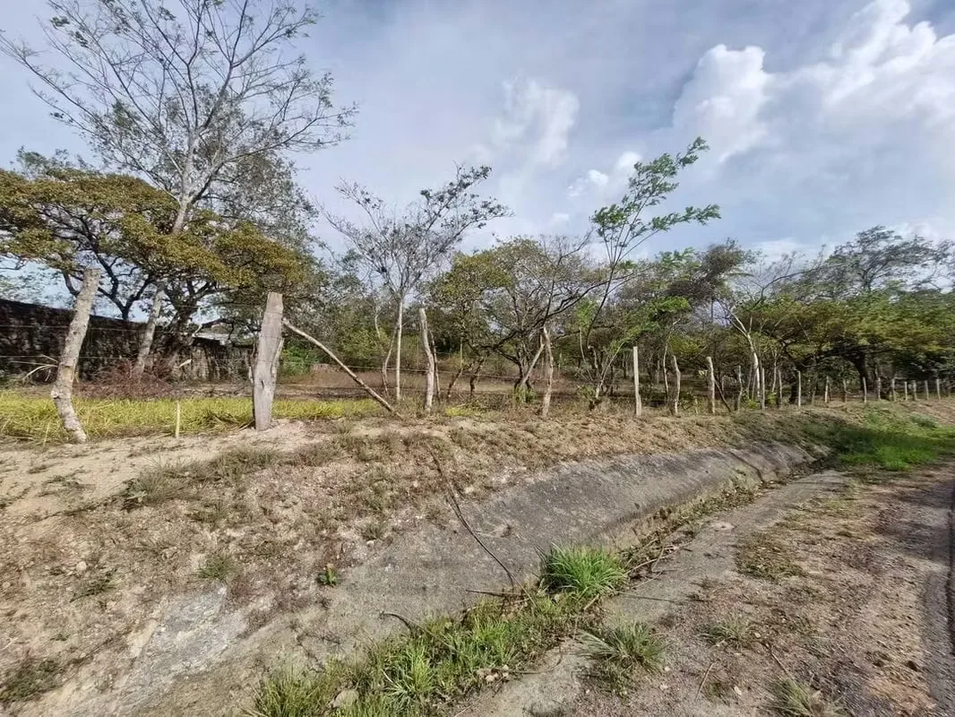 Terreno en venta de 300 m² en B. Guadalupe, Liberia, Gte. Frente a carrt. Curubandé. Agua, luz y apto para construir, photo 4