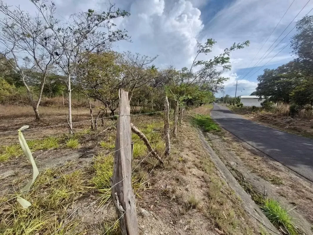 Terreno en venta de 300 m² en B. Guadalupe, Liberia, Gte. Frente a carrt. Curubandé. Agua, luz y apto para construir, photo 9