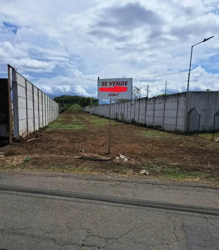 SE VENDE LOTE EN HEREDIA SANTA BARBÀRA SATILLAL