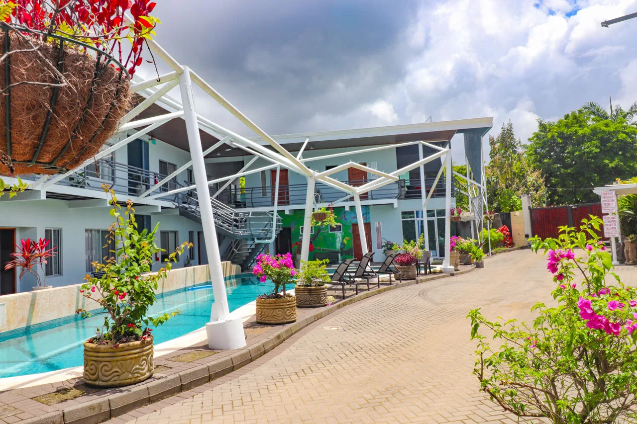 HOTEL PROPERTY WITH TWENTY TWO BEDROOM, NEAR TO THE TOWN , IN UVITA – 0.35 ACRES, photo 15