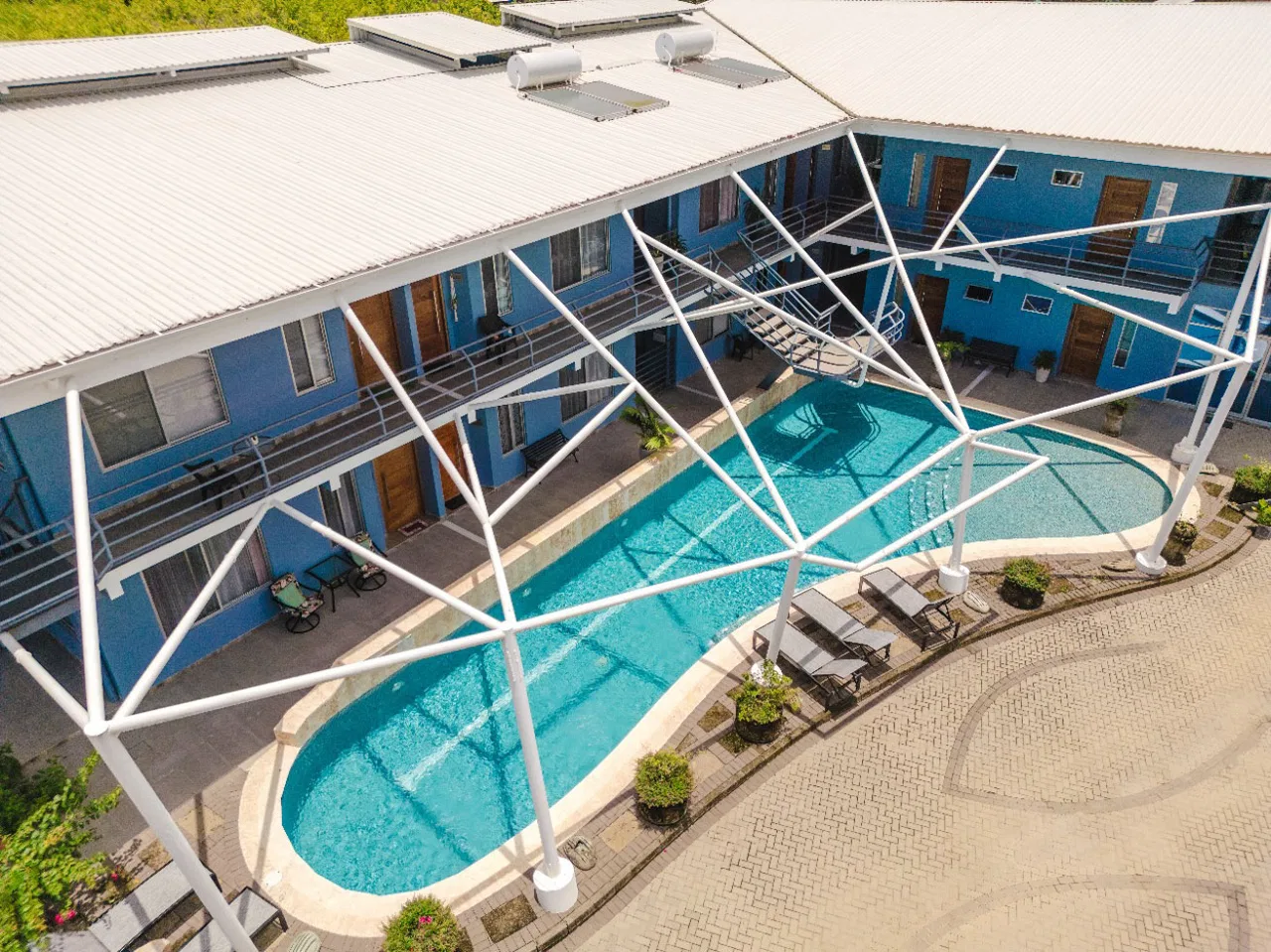 HOTEL PROPERTY WITH TWENTY TWO BEDROOM, NEAR TO THE TOWN , IN UVITA – 0.35 ACRES, photo 9