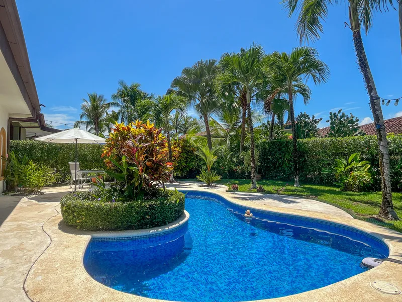 3 Bed Single Family Homes For Sale in Playa Bejuco, photo 4