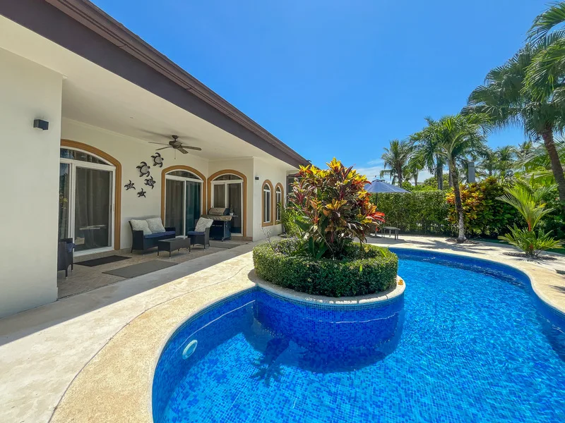 3 Bed Single Family Homes For Sale in Playa Bejuco, photo 5