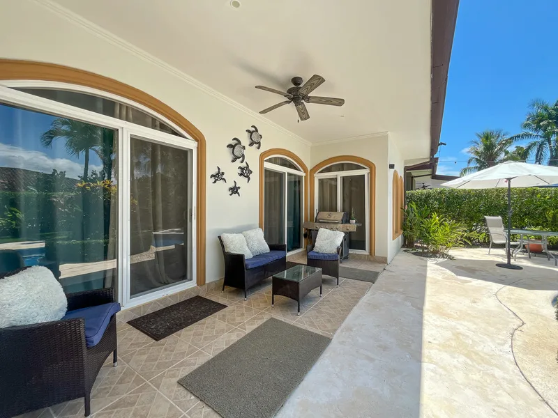3 Bed Single Family Homes For Sale in Playa Bejuco, photo 8