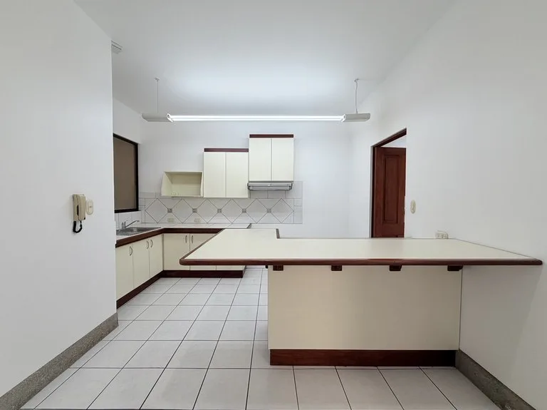 Apartment in San Pablo, photo 13