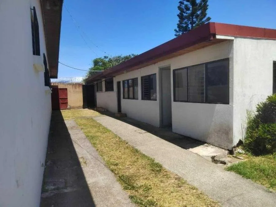 Propiedad con casa, piscina y locales comerciales en el Alto de Guadalupe RAH 232284 - Venta en Goicoechea, photo 14