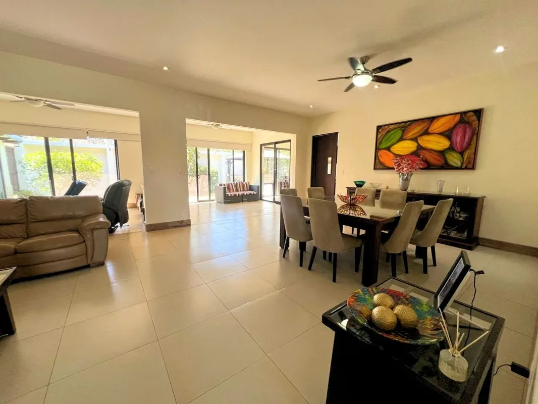 Located in the exclusive Jardines del Valle Condominium, across from Valle del Sol, this elegant single-story residence offers comfort, spaciousness, and a layout designed to make the ..., photo 7