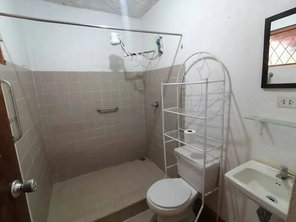 Alquiler de apartamento en el corazón de Guadalupe a 150 metros de la Iglesia de Guadalupe., photo 2