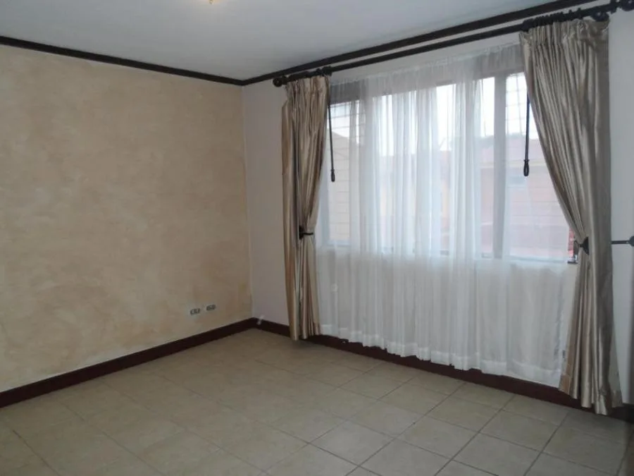 Casa de dos plantas en condominio Veranda, Sabanilla RAH 23502 - Venta en Montes de Oca, photo 11