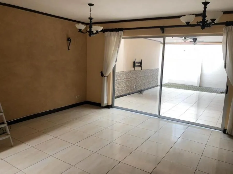 Casa de dos plantas en condominio Veranda, Sabanilla RAH 23502 - Venta en Montes de Oca, photo 15