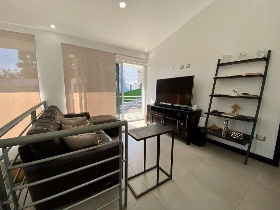 CASA EN VENTA EN SANTA ANA, cod: CTL 25-215 - Venta en Santa Ana, photo 2