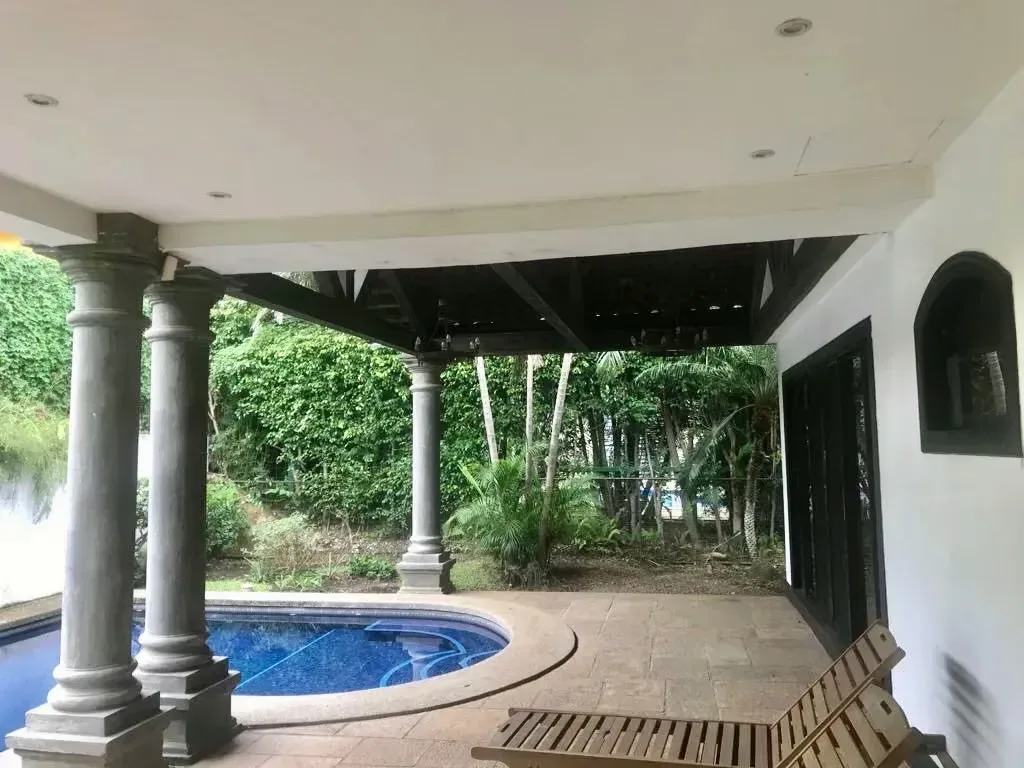 We invite you to discover an exceptional residence located in one of the most prestigious condominiums in Pozos de Santa Ana. This ..., photo 16
