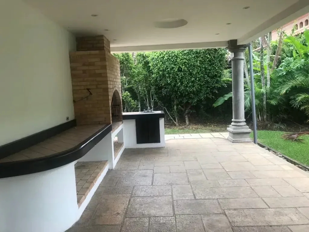 We invite you to discover an exceptional residence located in one of the most prestigious condominiums in Pozos de Santa Ana. This ..., photo 9