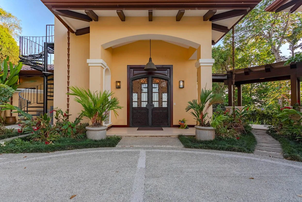 NIDO ESCONDIDO – EPIC OCEAN VIEW LUXURY ESTATE HOME, TWO GUEST VILLAS, AND POOL, photo 20