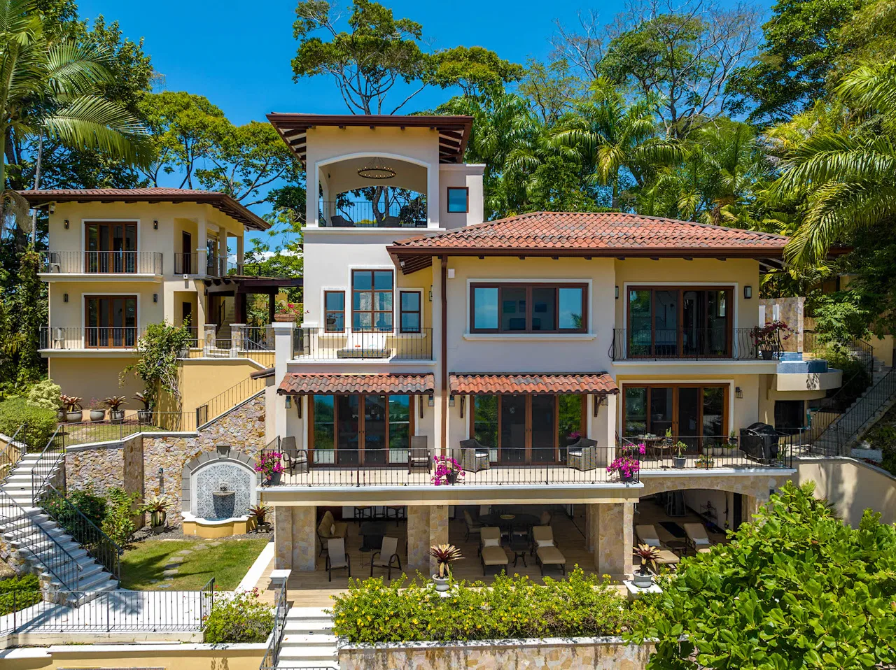 NIDO ESCONDIDO – EPIC OCEAN VIEW LUXURY ESTATE HOME, TWO GUEST VILLAS, AND POOL, photo 7