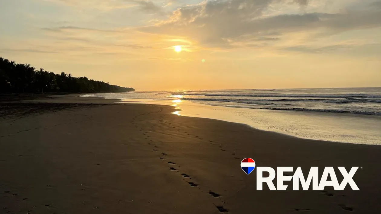 Beachfront Opportunity in Esterillos Este | Build Your Dream Home