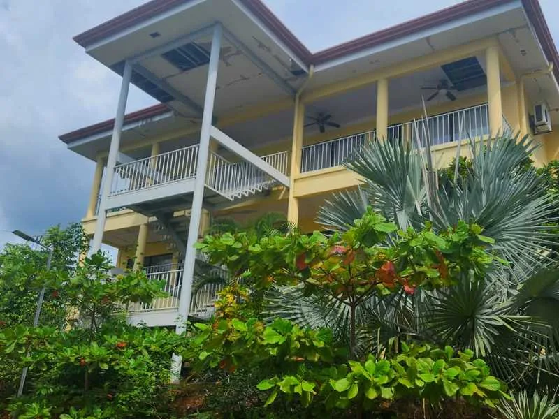 2 Bed Condo For Sale in Playas Del Coco