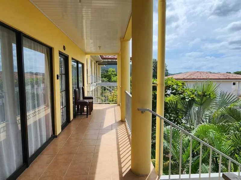 2 Bed Condo For Sale in Playas Del Coco, photo 2