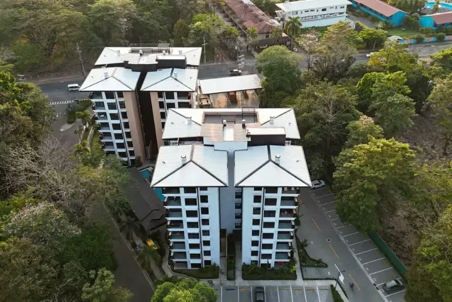 Discover modern living in this brand new 2-bedroom, 2-bathroom condo in Costa Rica. Boasting 76 sqm of thoughtfully designed space, this 2025 build offers contemporary comfort and ...