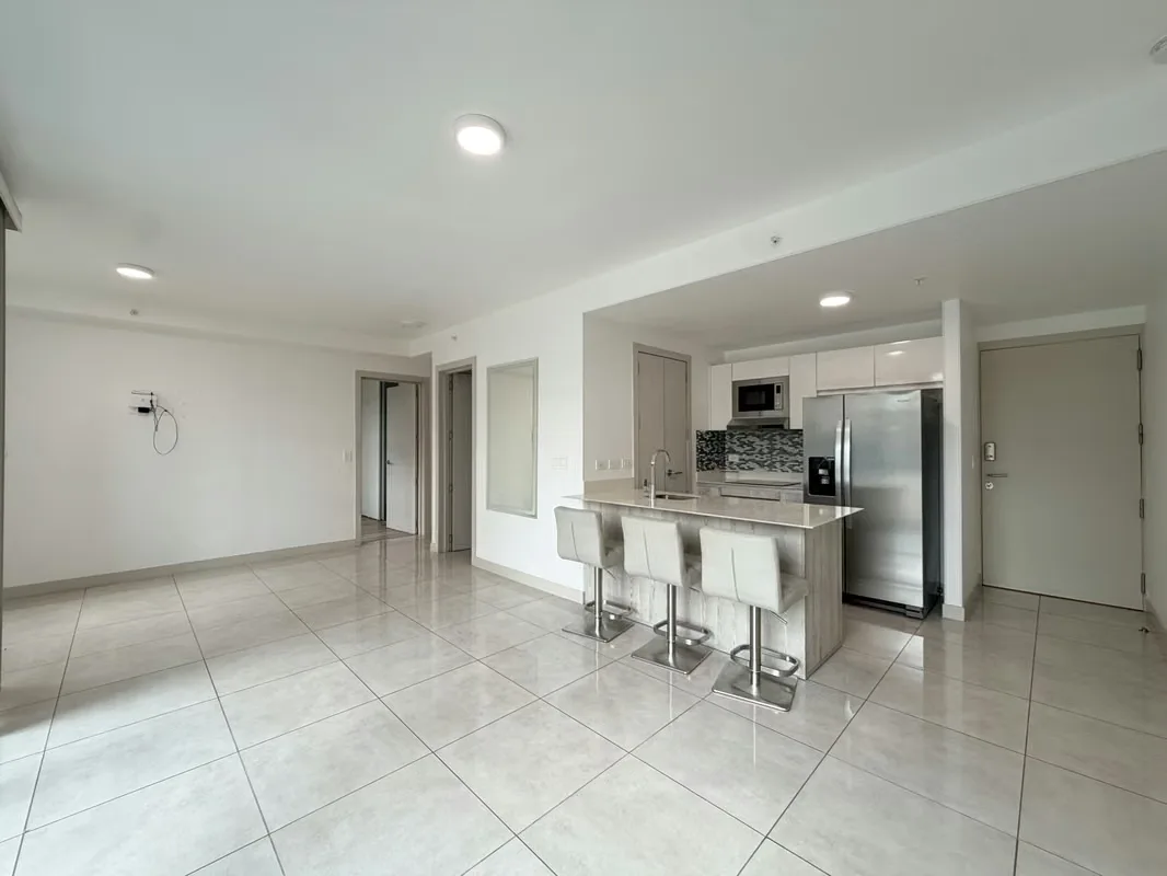 Condo Núcleo Sabana, ideal for couples or families looking for a spacious apartment and close to everything., photo 4