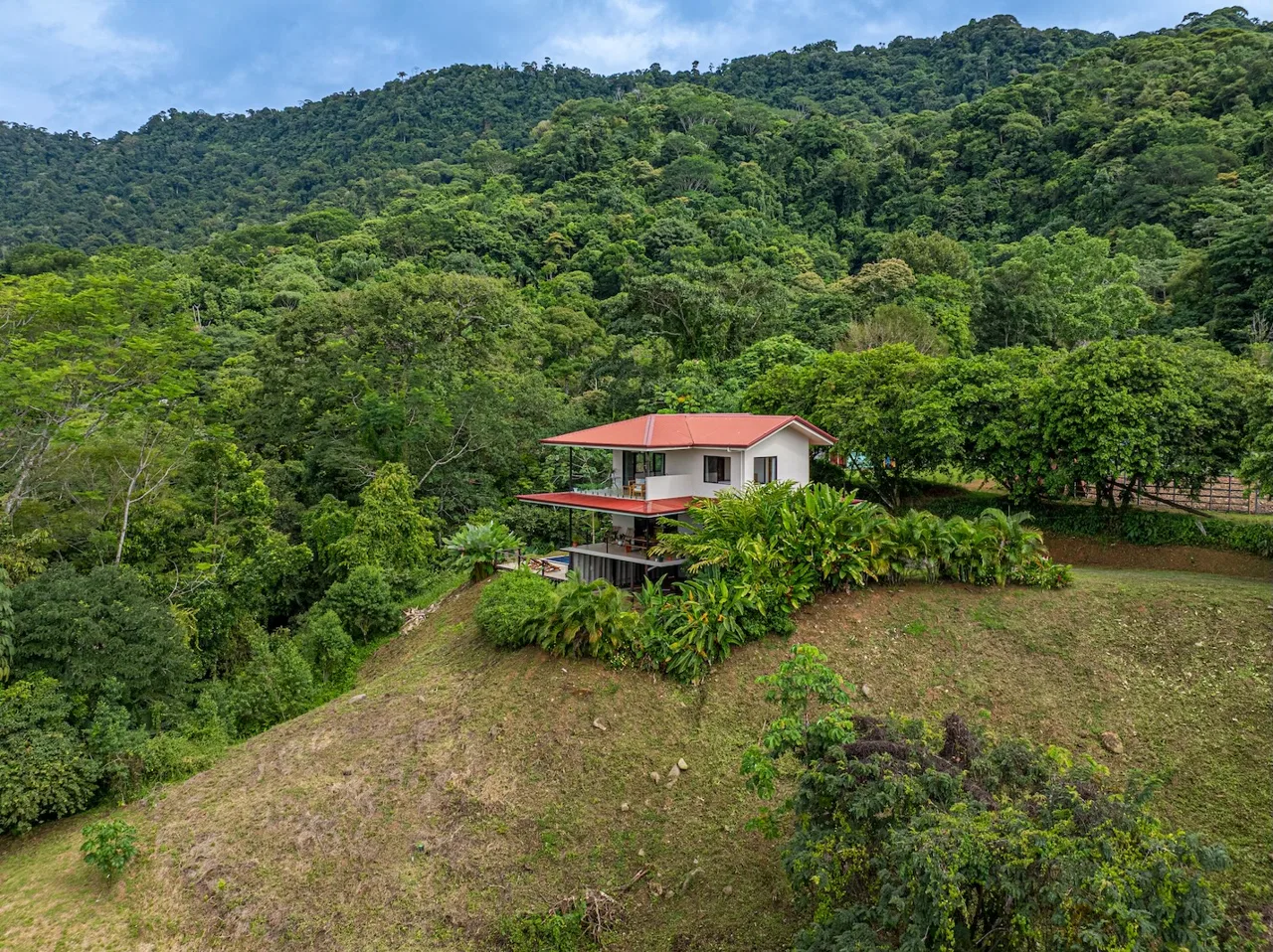 TWO FLOOR PROPERTY WITH TWO BEDROOM AND OCEAN VIEWS, IN SAN JOSECITO – 2.2 ACRES, photo 5