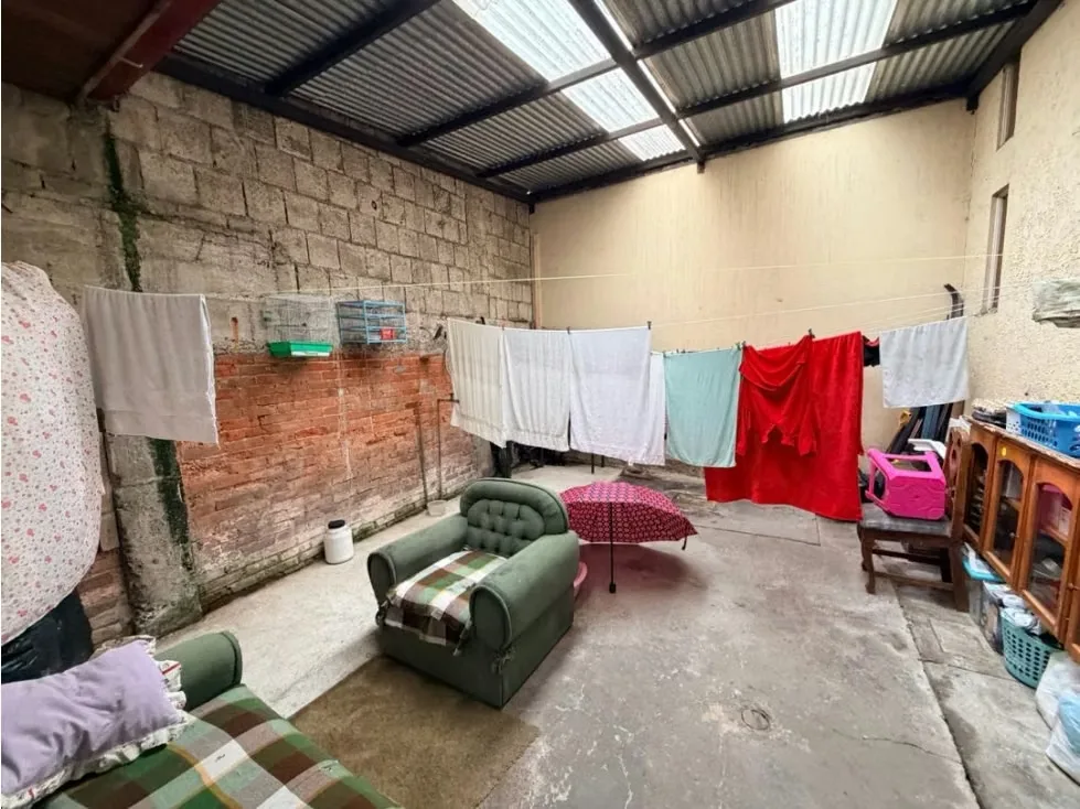 Venta de propiedad con dos casas. Muy céntrica, photo 6